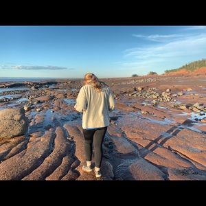 Meet your Posher, Caramia